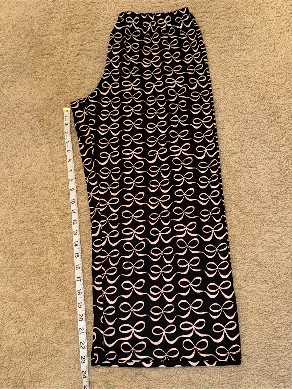 kate spade Black Pajama Set with Pale Pink Bow Print - Picture 10 of 15